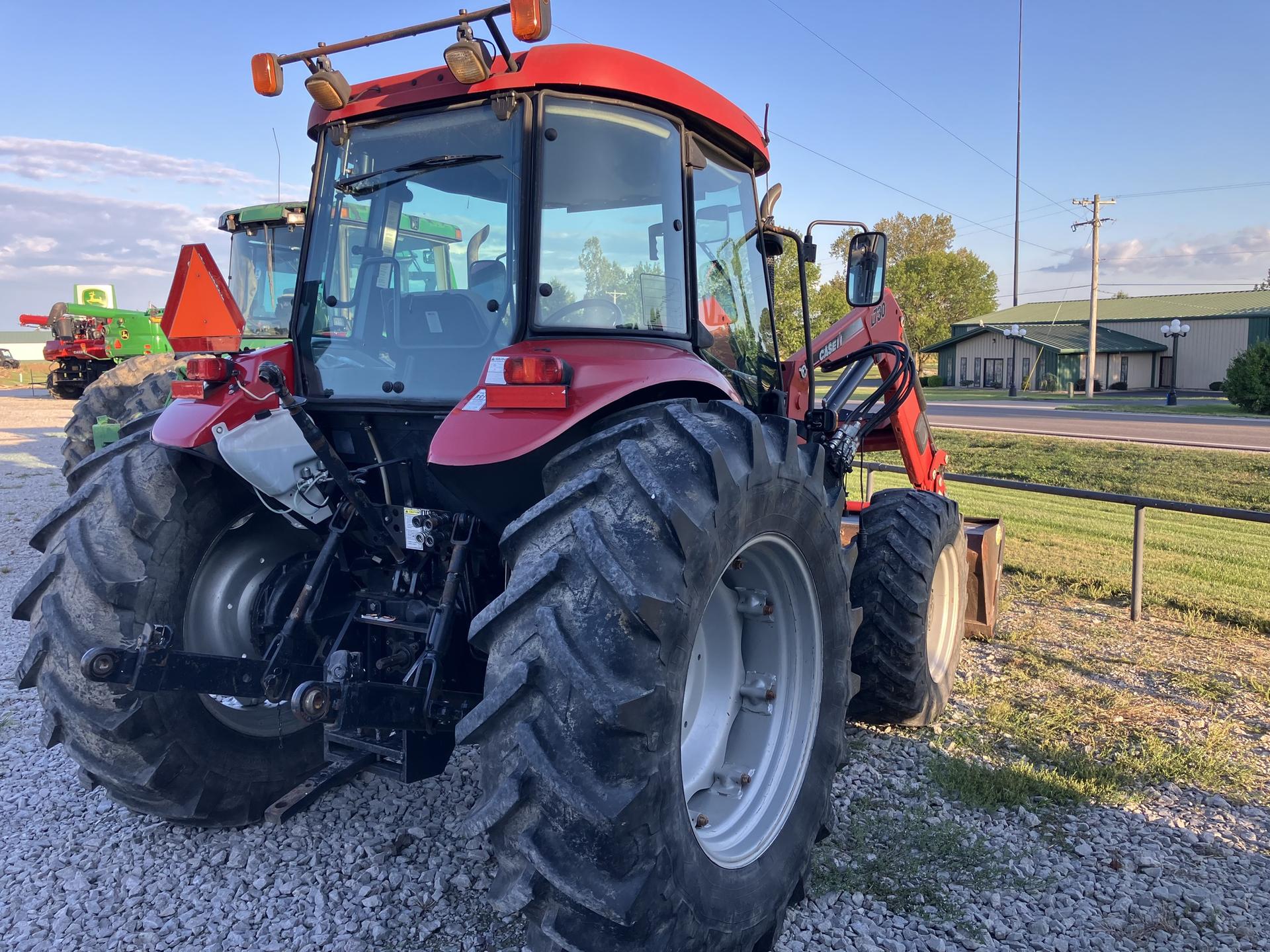 2010 Case IH Farmall 95