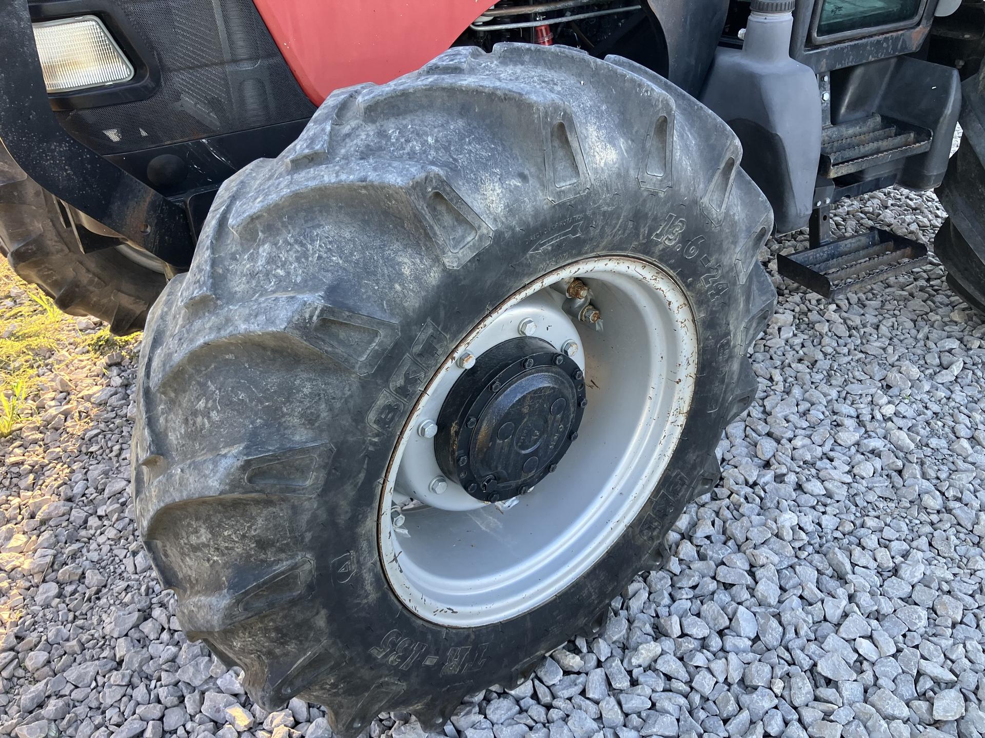 2010 Case IH Farmall 95