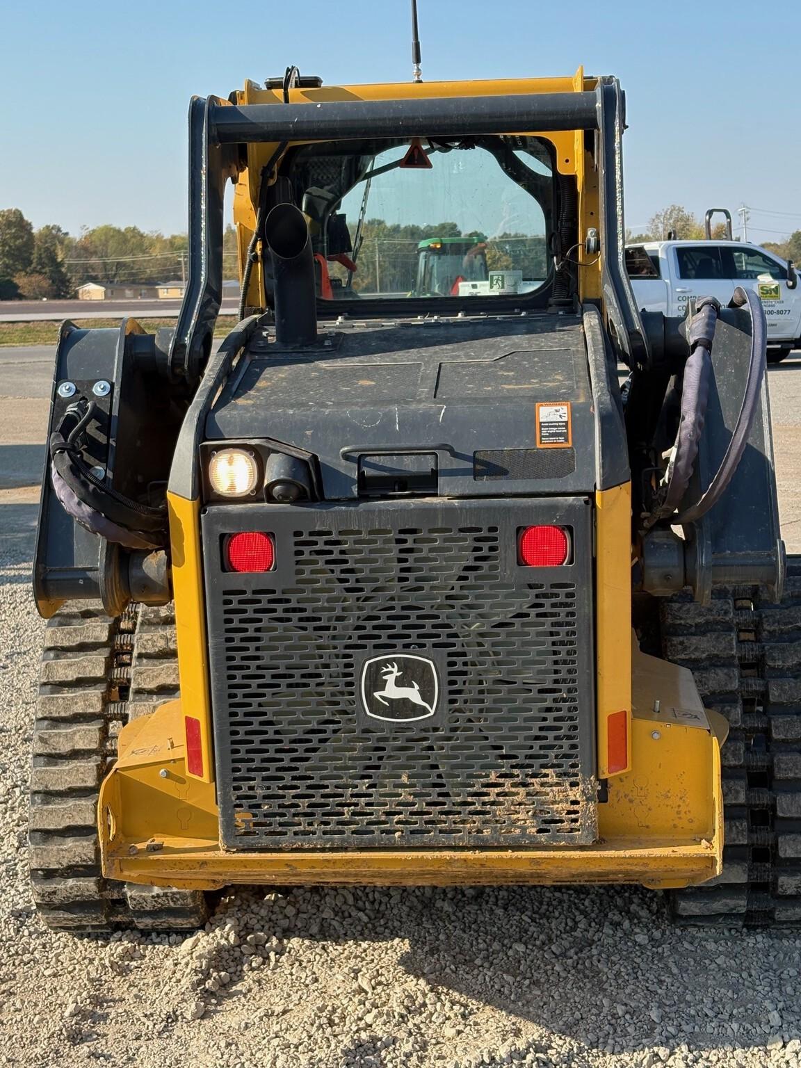 2022 John Deere 325G