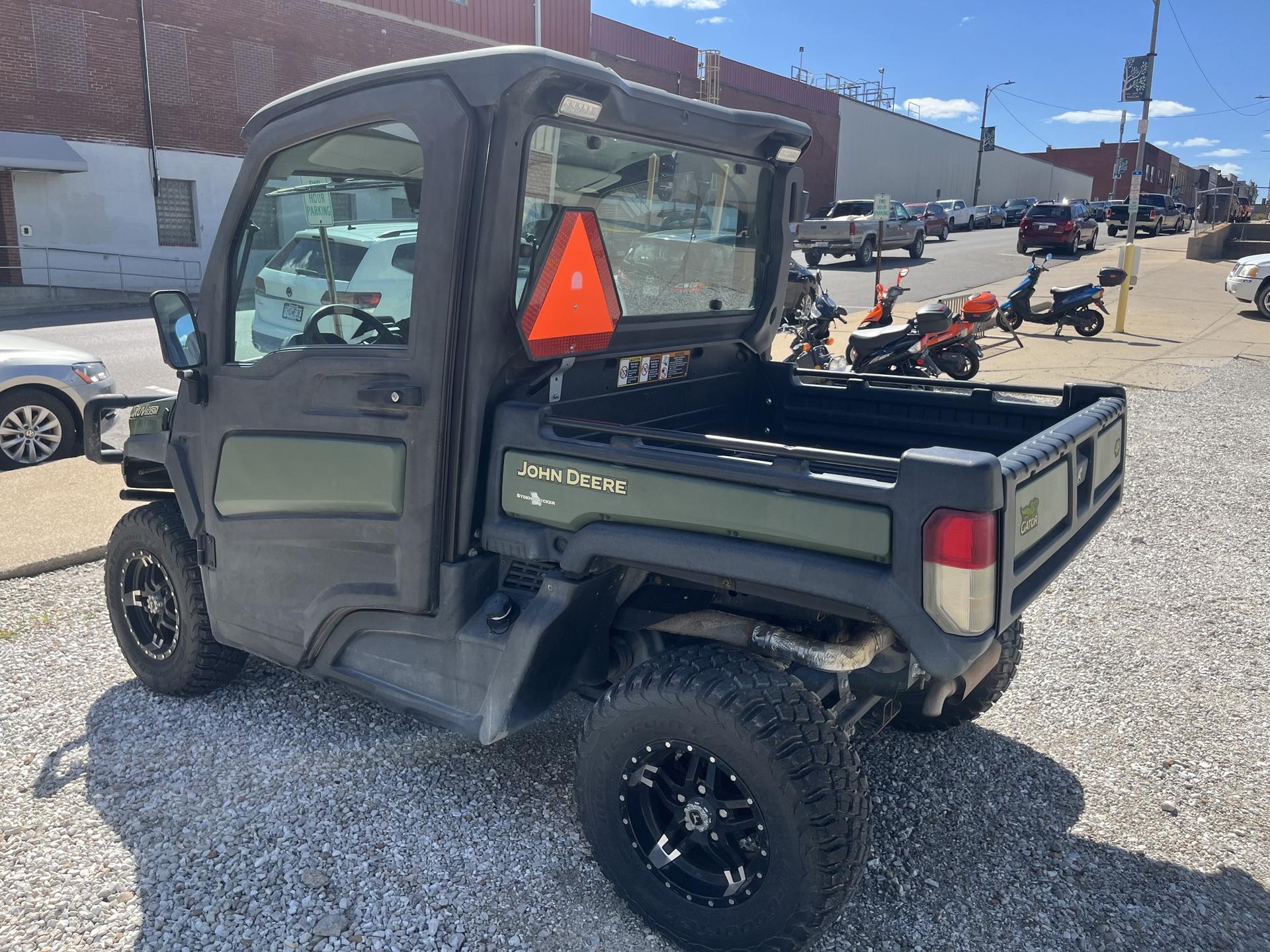 2018 John Deere XUV 835M