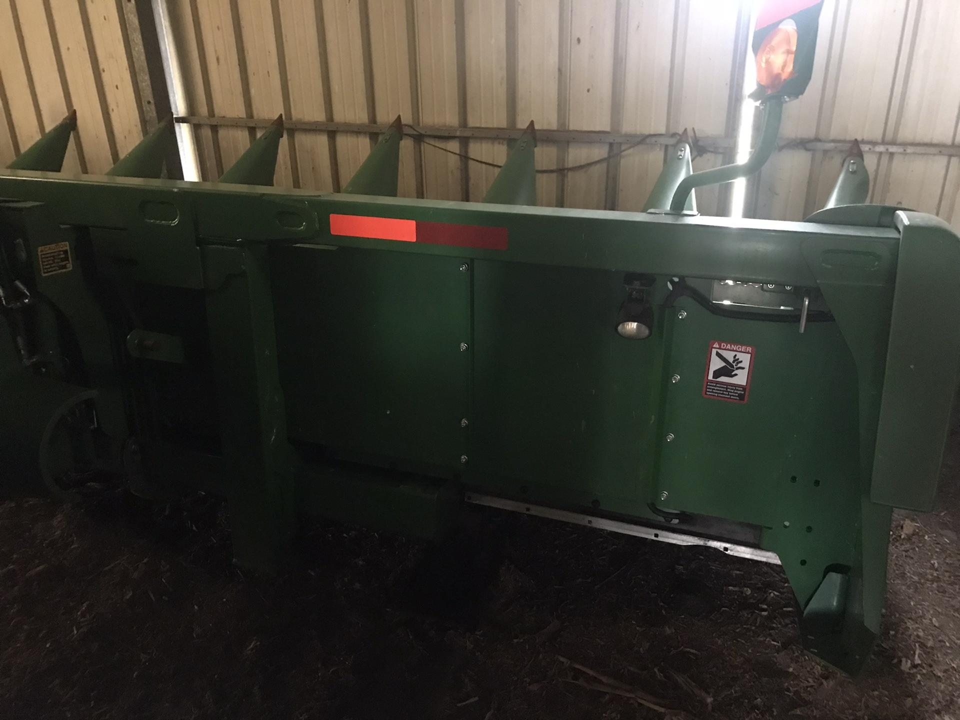 2017 John Deere 608C Image