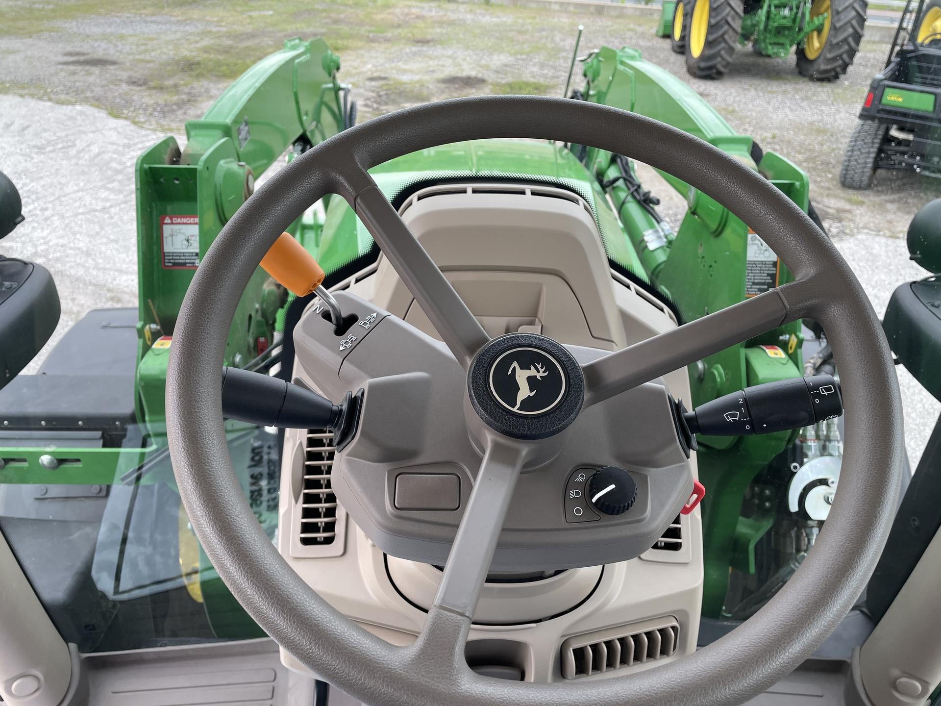 2023 John Deere 6R 130