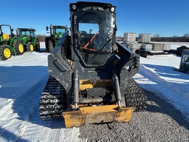 2018 John Deere 333G Image