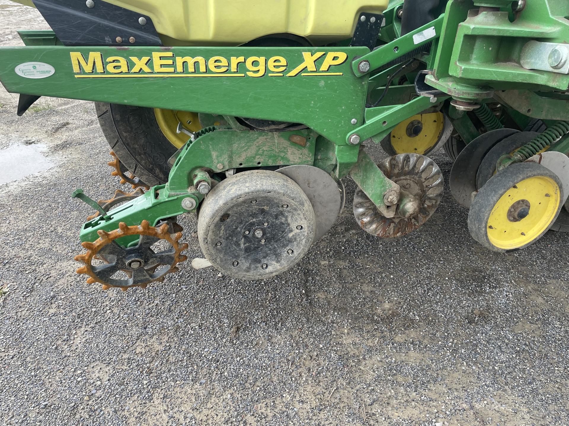 2013 John Deere 1770NT