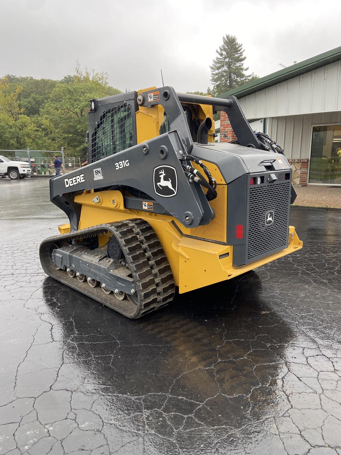 2023 John Deere 331G