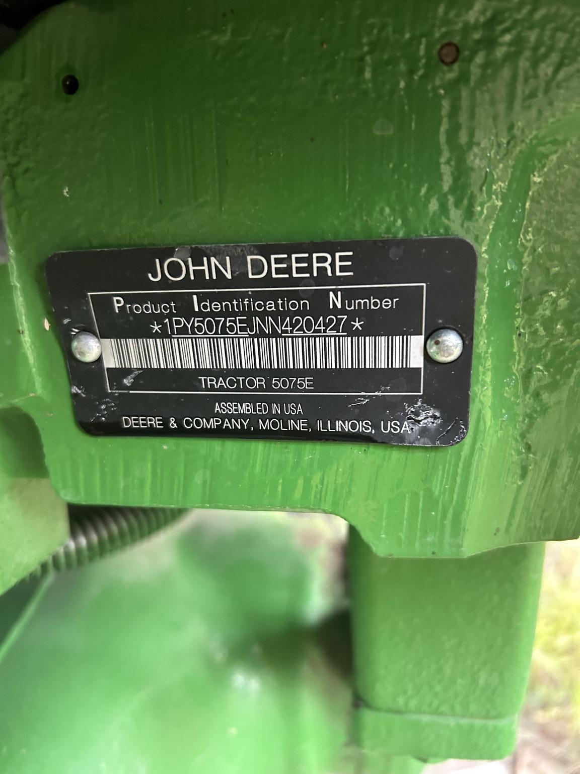 2022 John Deere 5075E