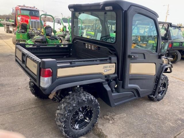 2021 John Deere XUV 835R