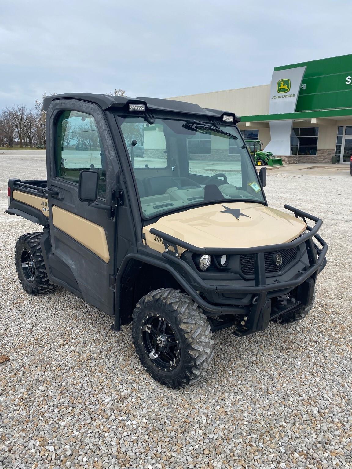 2021 John Deere XUV 835R