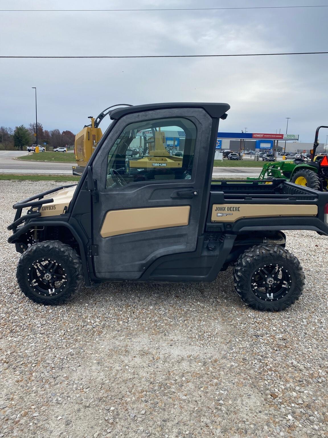 2021 John Deere XUV 835R