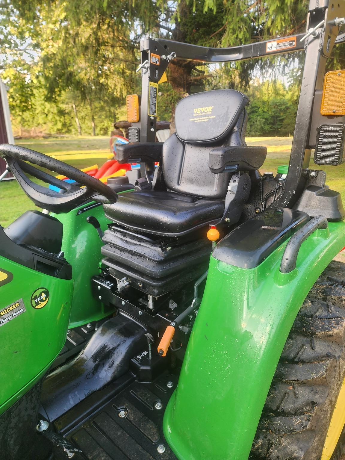 2022 John Deere 3032E