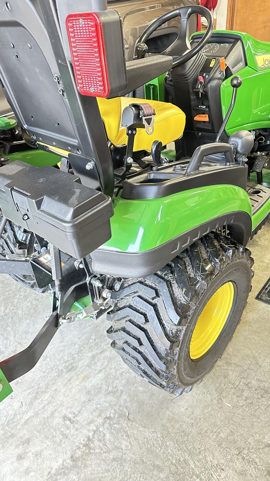 2020 John Deere 1025R