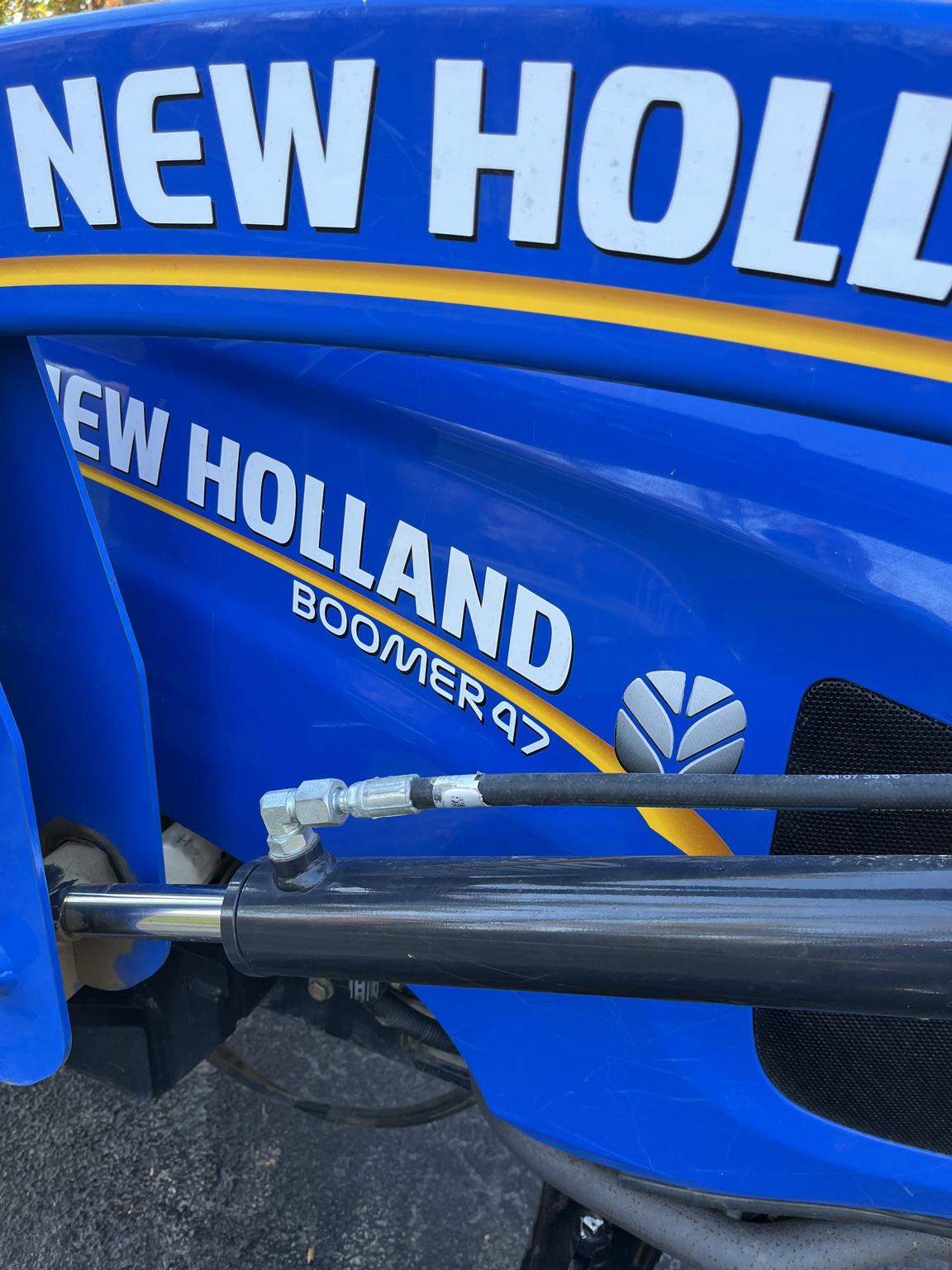 2016 New Holland Boomer 47