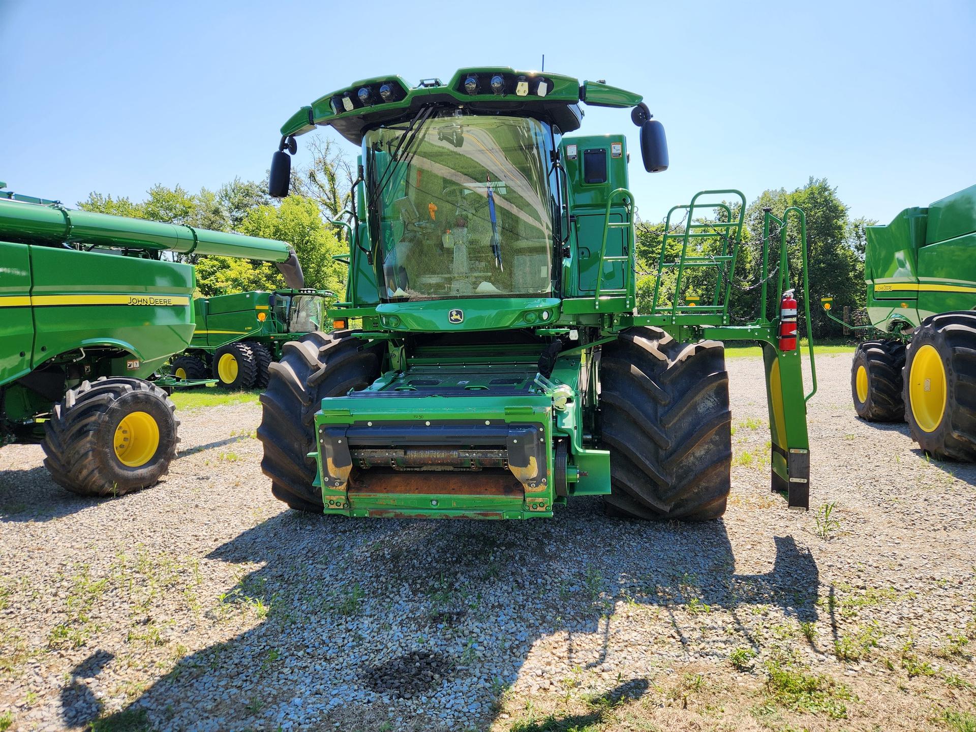 2023 John Deere S780