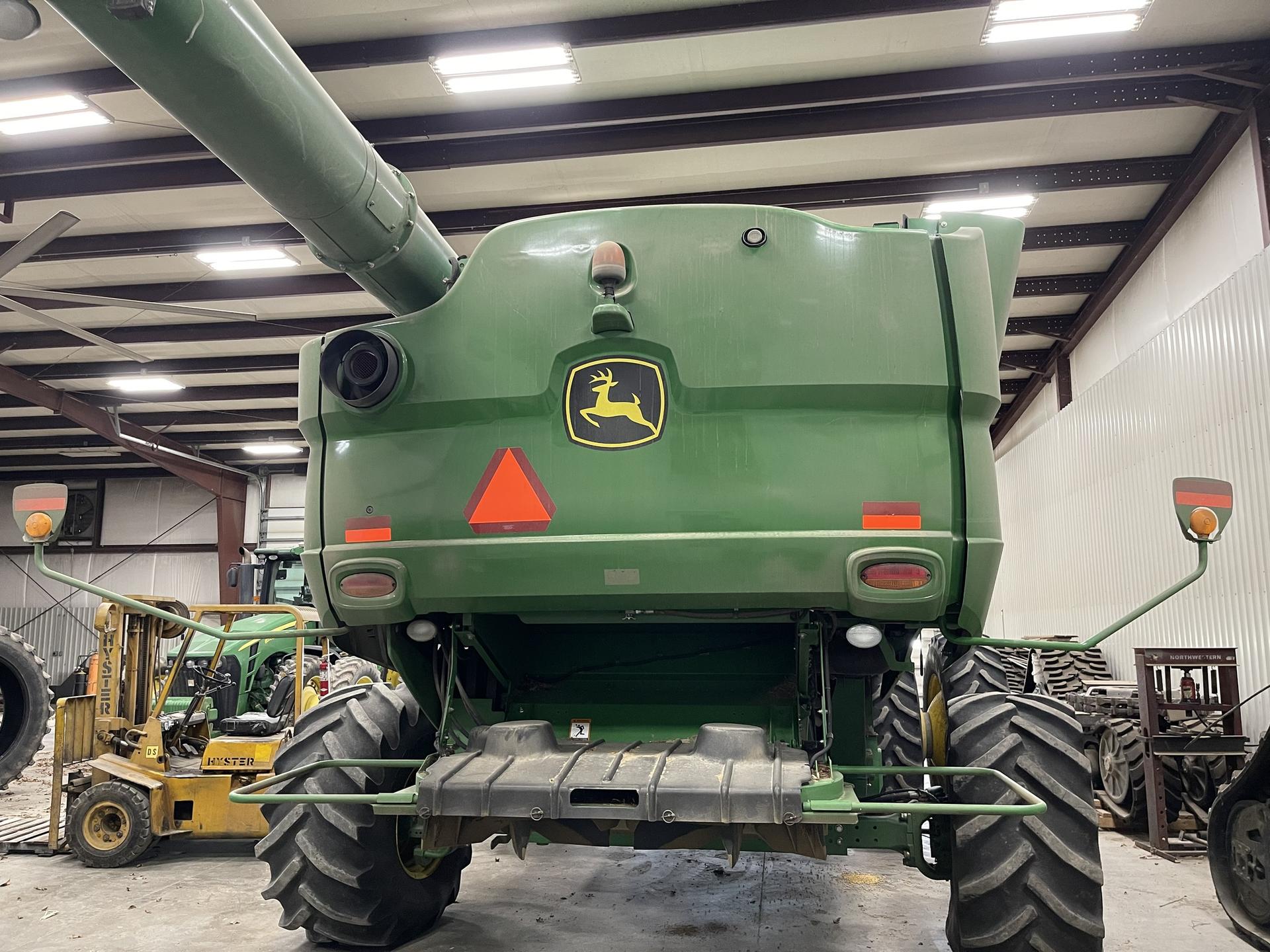 2014 John Deere S680