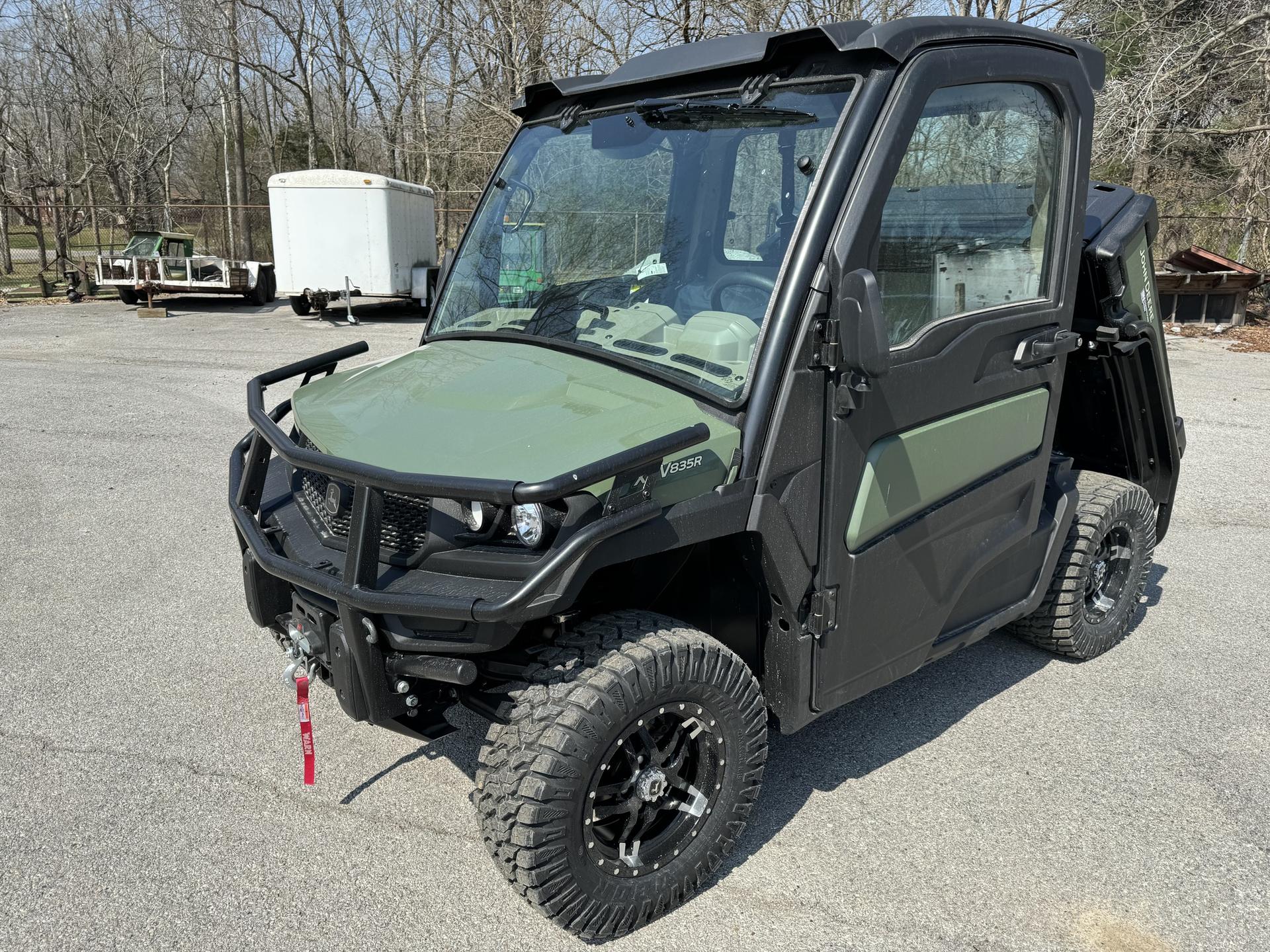 2024 John Deere XUV 835R Image