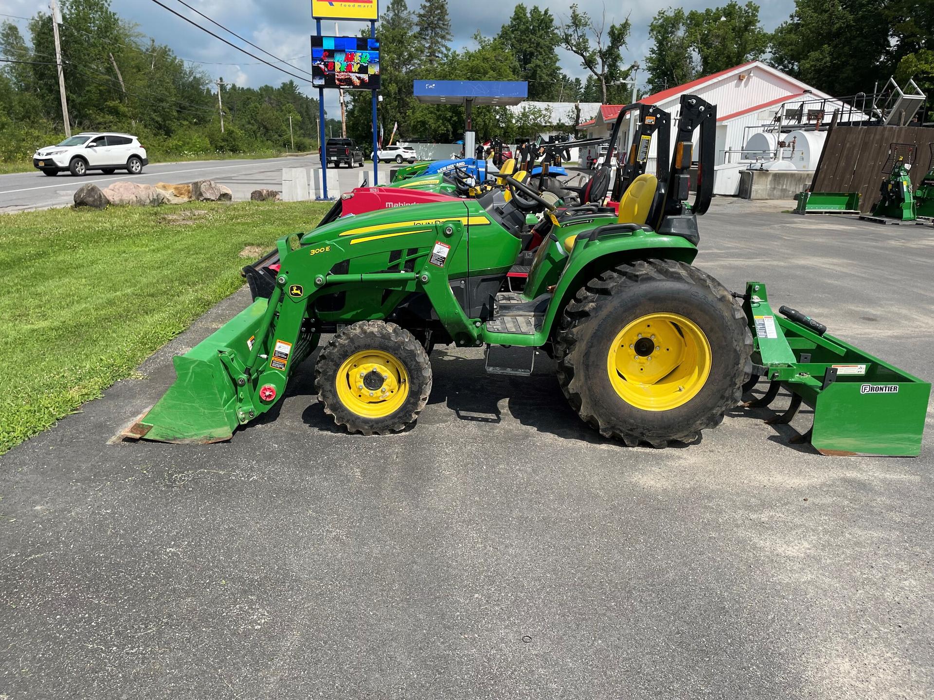 2022 John Deere 3025E