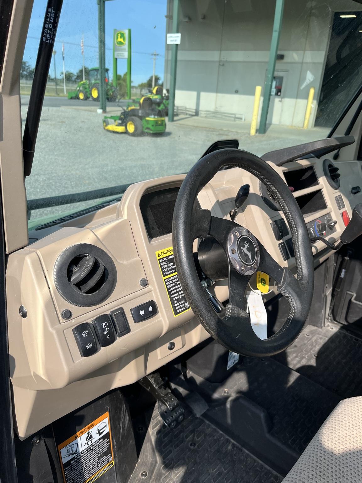 2020 John Deere XUV 835R