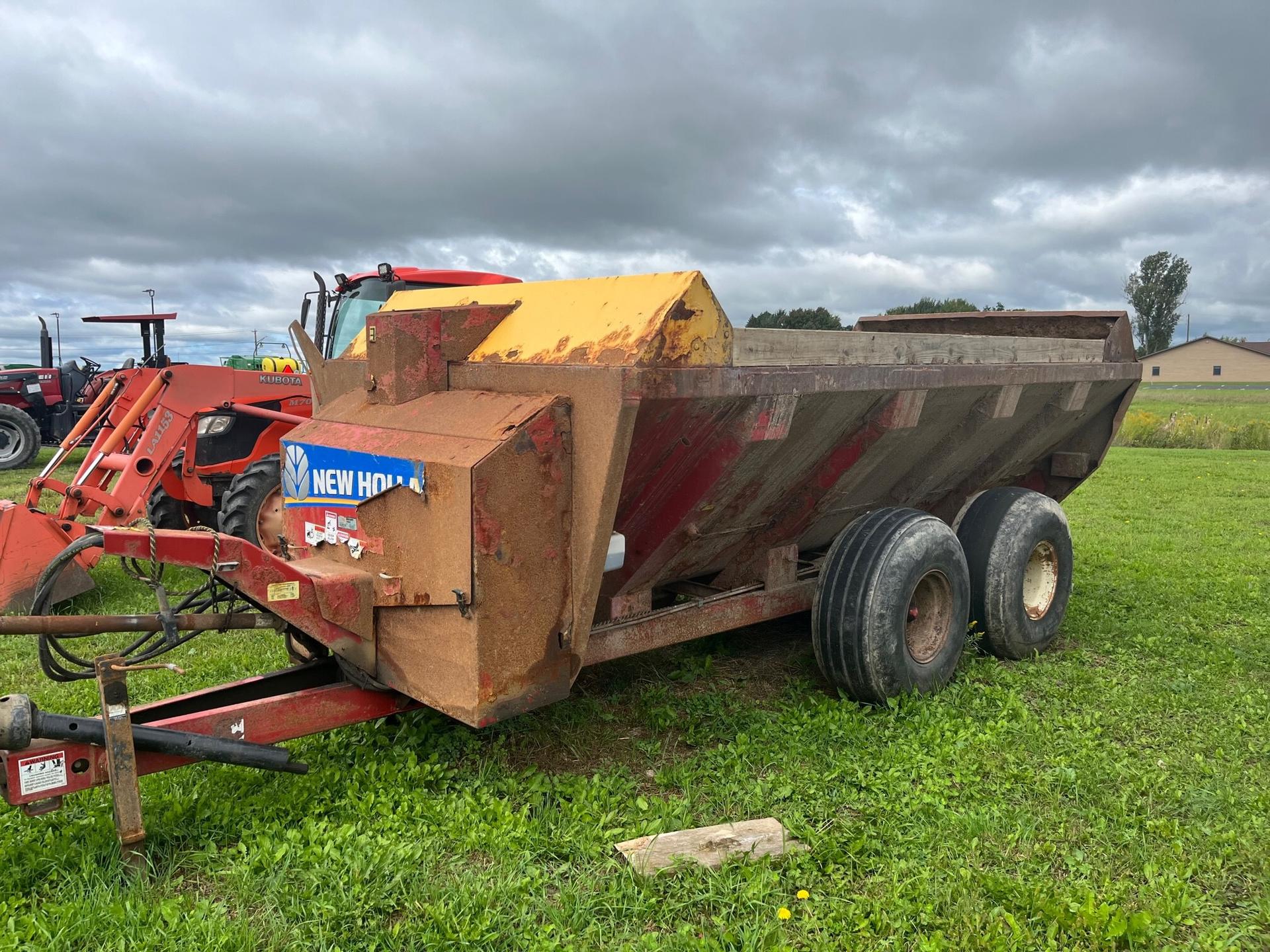 2010 New Holland Duratank 2000S