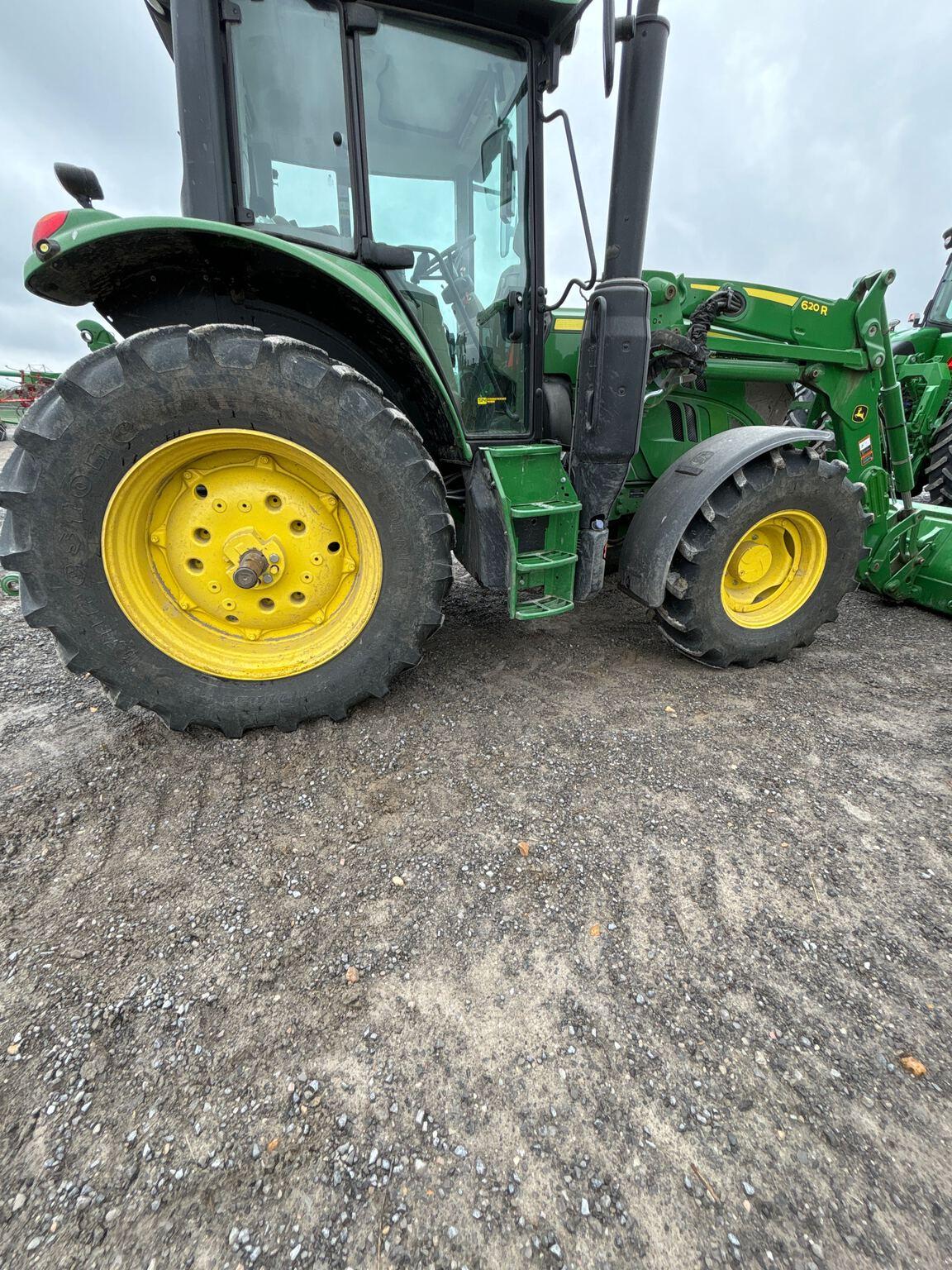 2023 John Deere 6130M