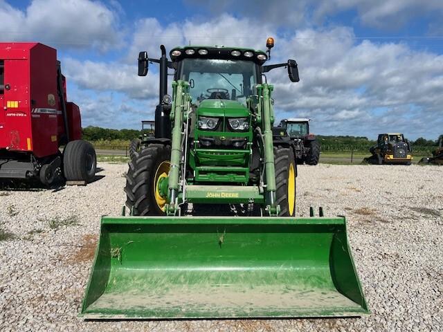 2022 John Deere 6R 130