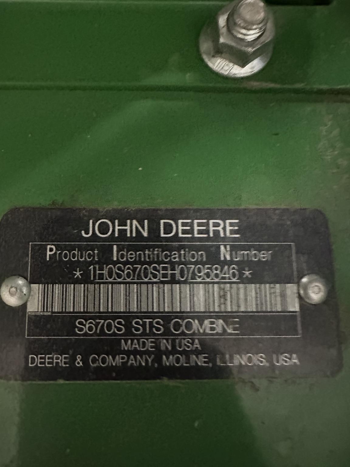 2017 John Deere S670