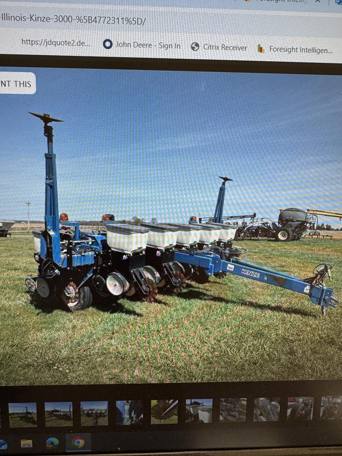 Kinze 3000 Image