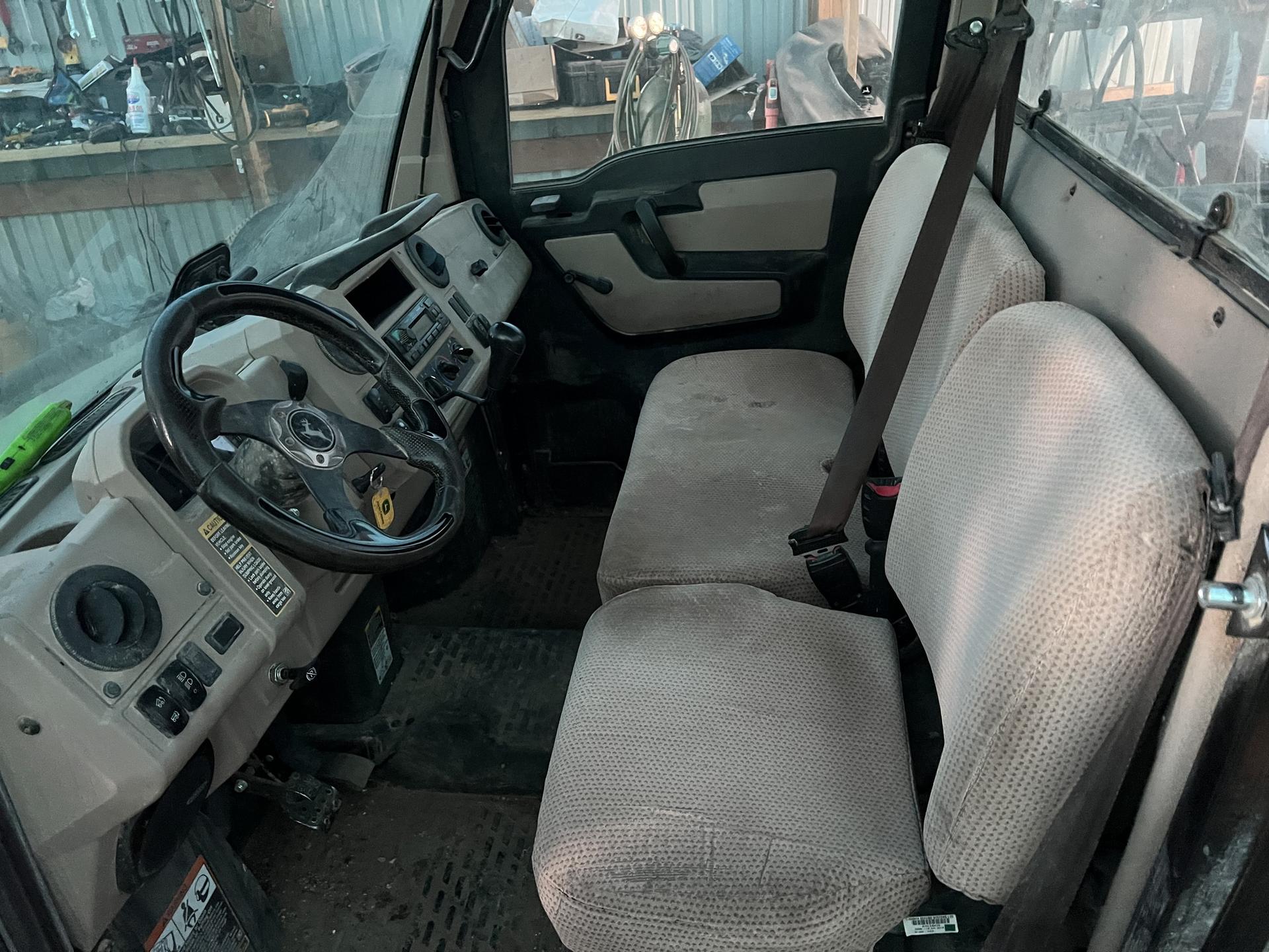 2019 John Deere XUV 835R