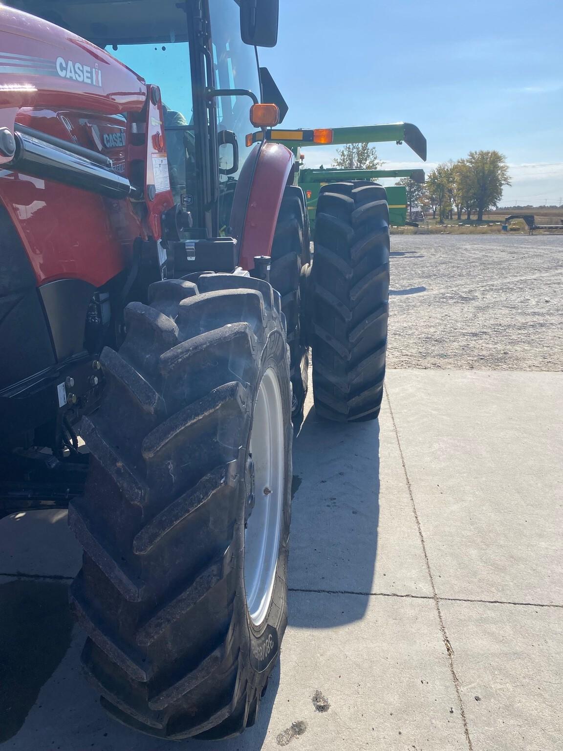 2022 Case IH Farmall 140A