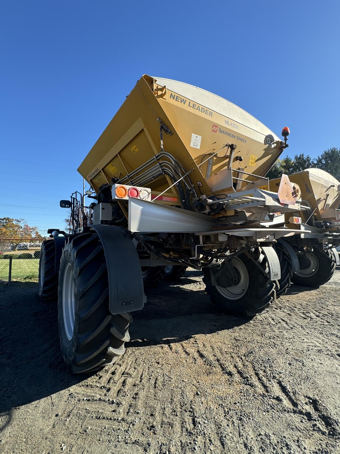 2019 RoGator RG1100C Image