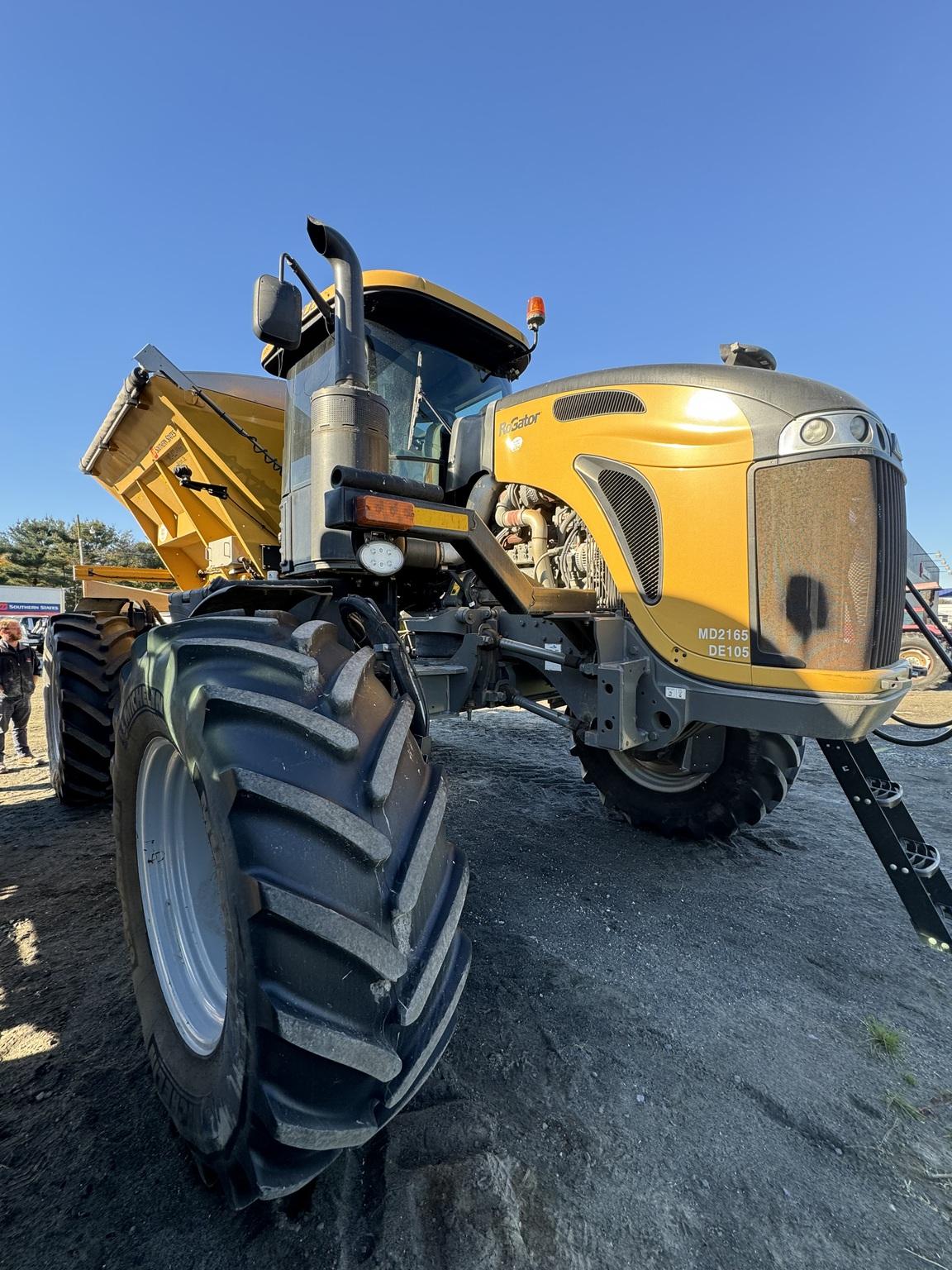 2019 RoGator RG1100C Image