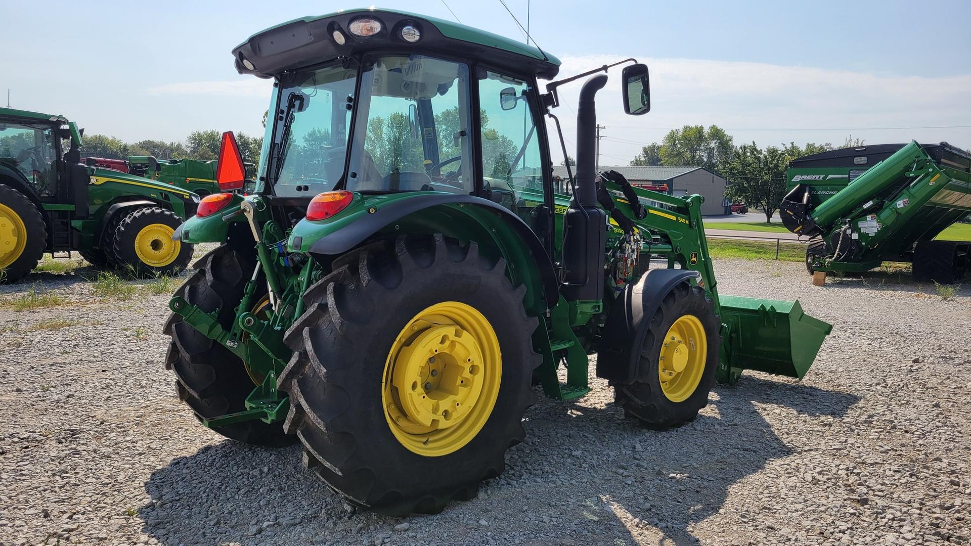 2022 John Deere 5090M