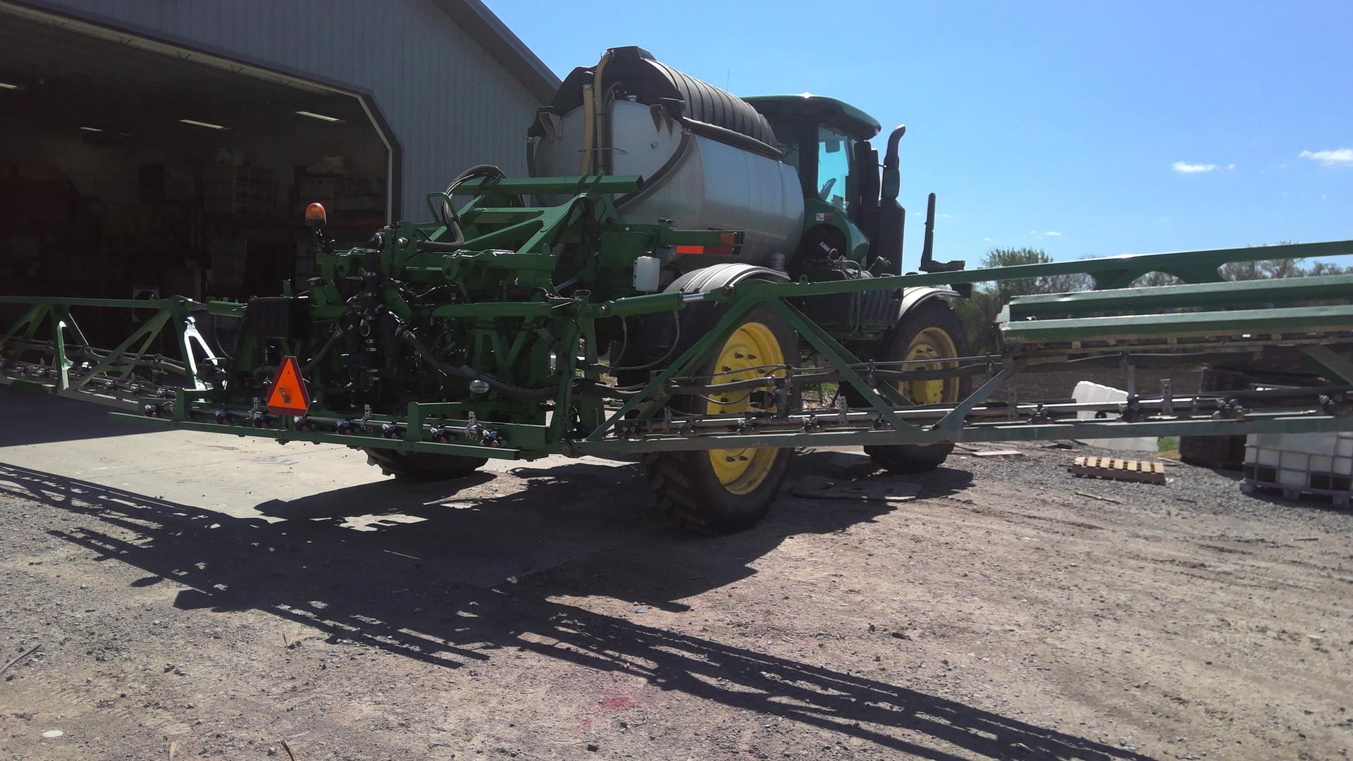 2021 John Deere R4045