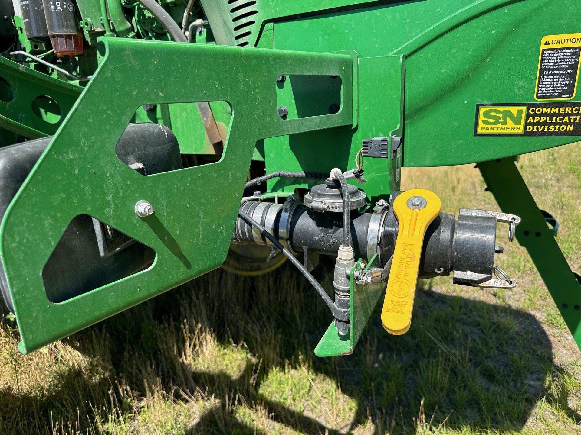 2021 John Deere R4038