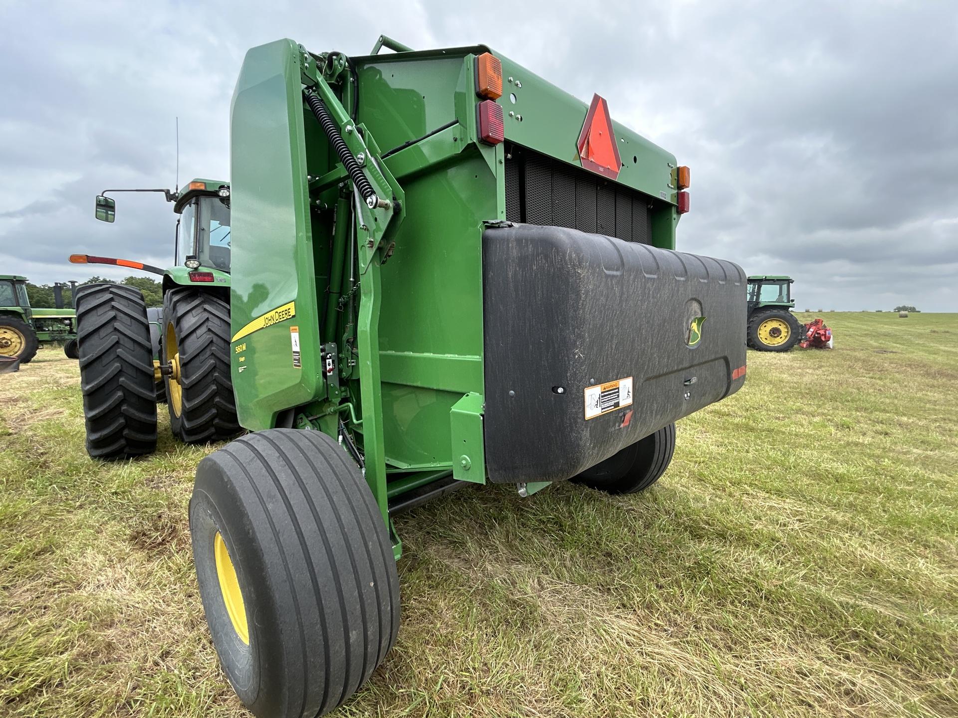 2020 John Deere 560M