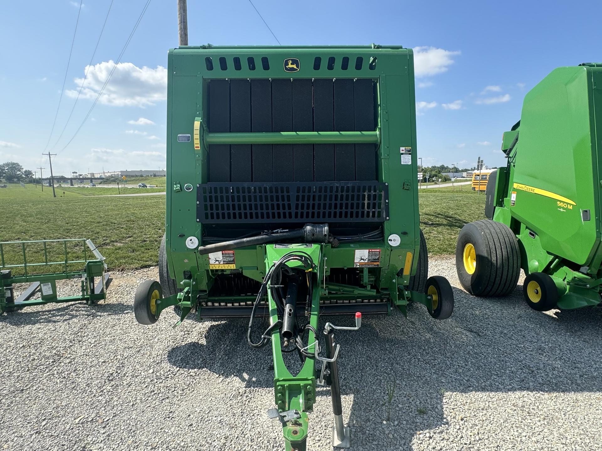 2020 John Deere 560M