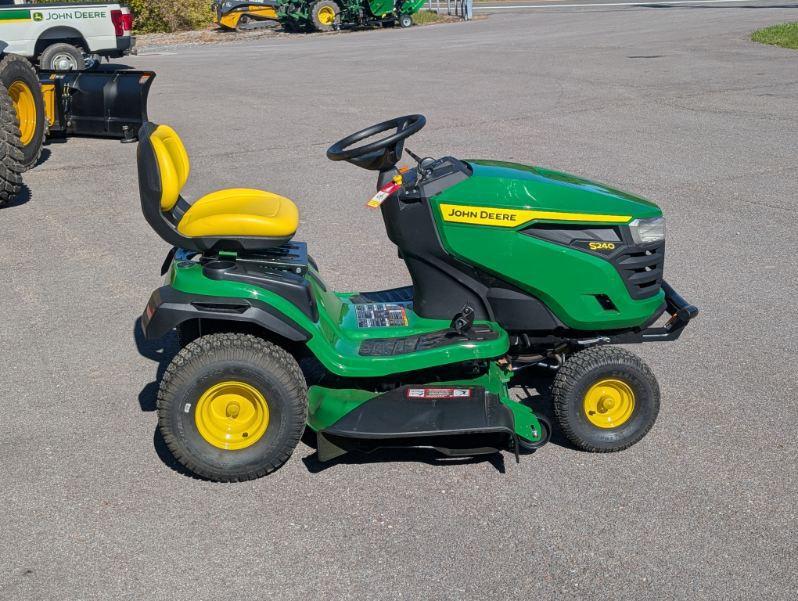 2024 John Deere S240