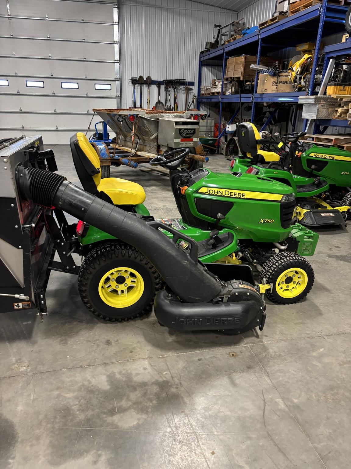 2020 John Deere X758 Image