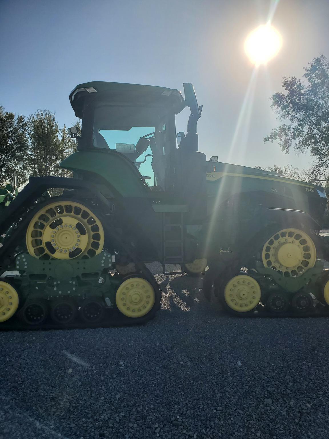 2023 John Deere 8RX 410