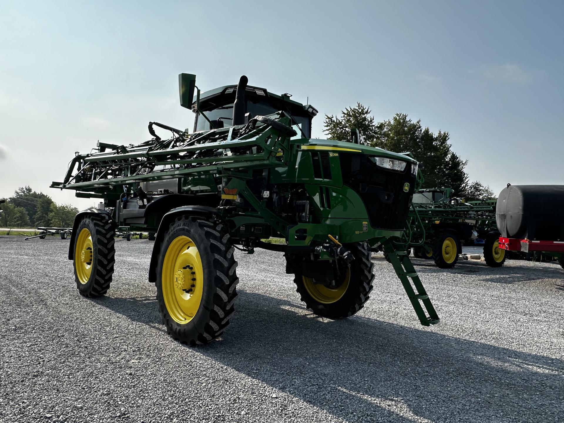 2022 John Deere 408R