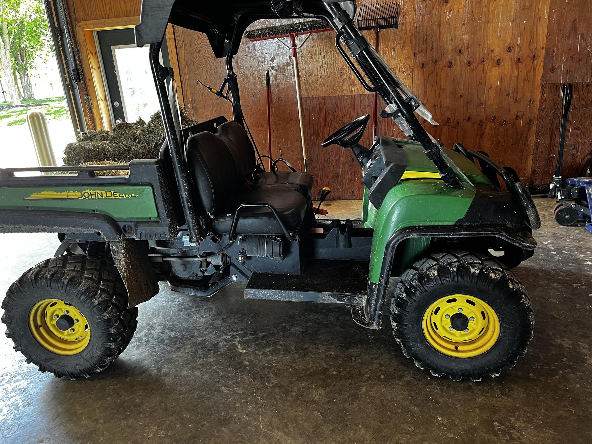 2013 John Deere XUV 855D