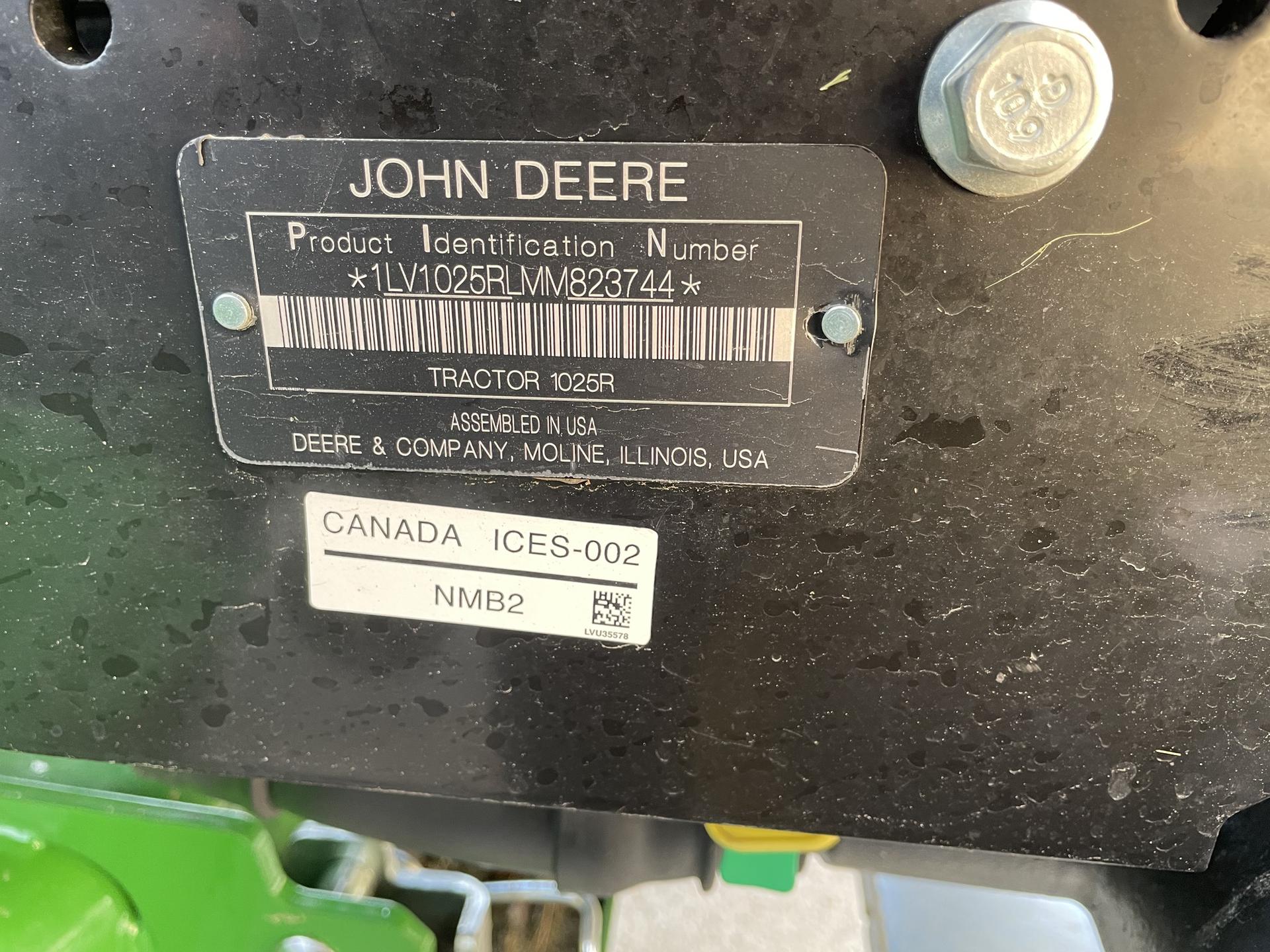 2021 John Deere 1025R Image