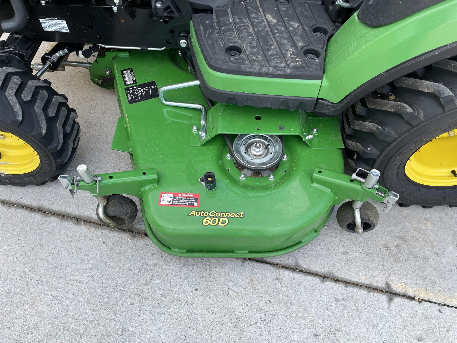 2021 John Deere 1025R Image