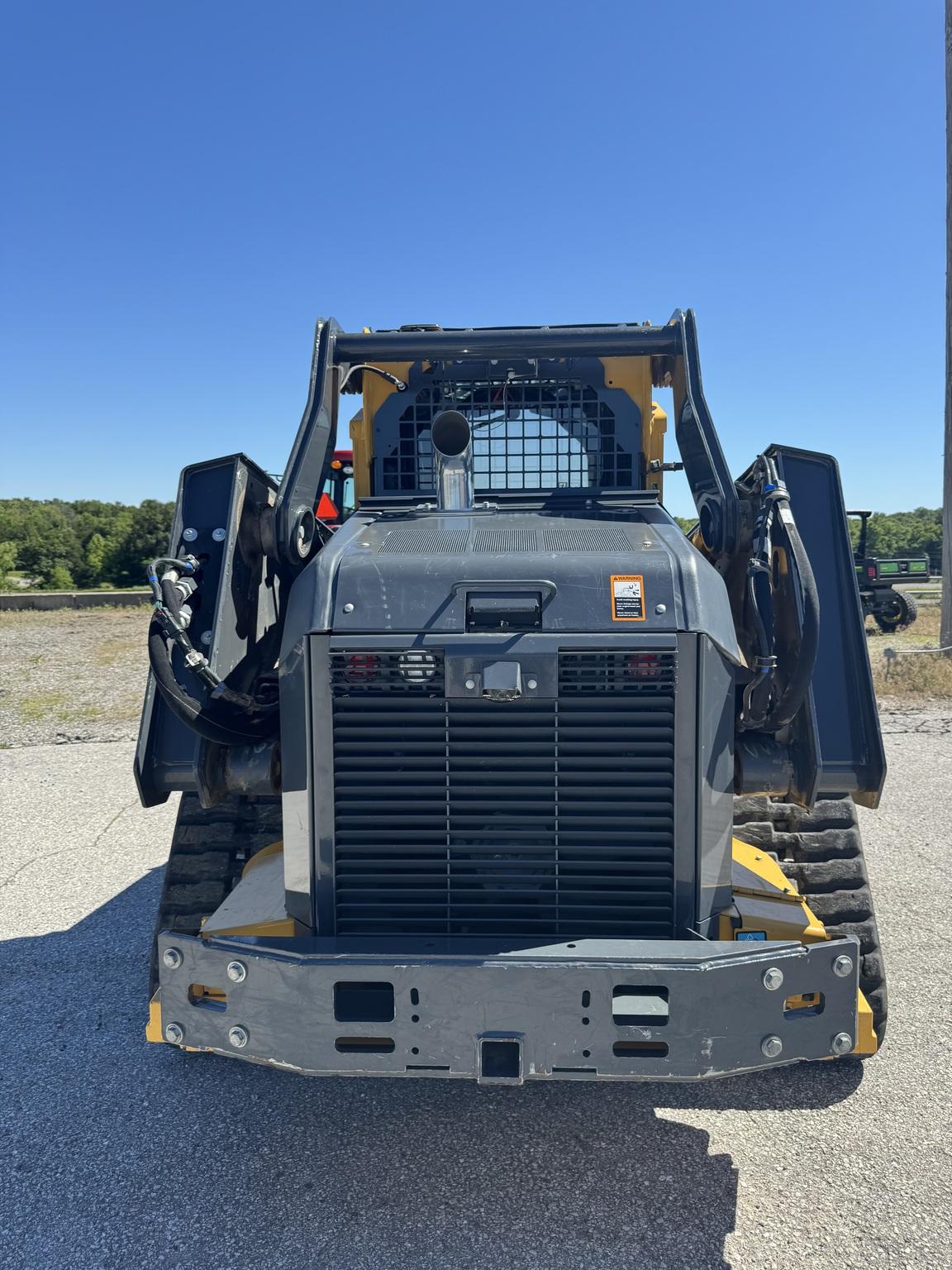 2023 John Deere 333G