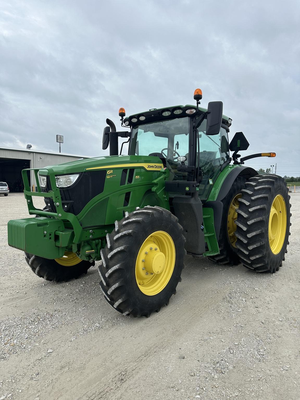 2023 John Deere 6R 155