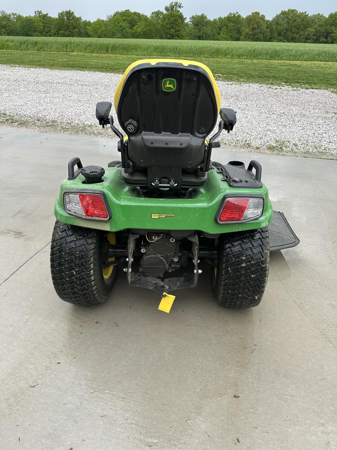 2023 John Deere X734