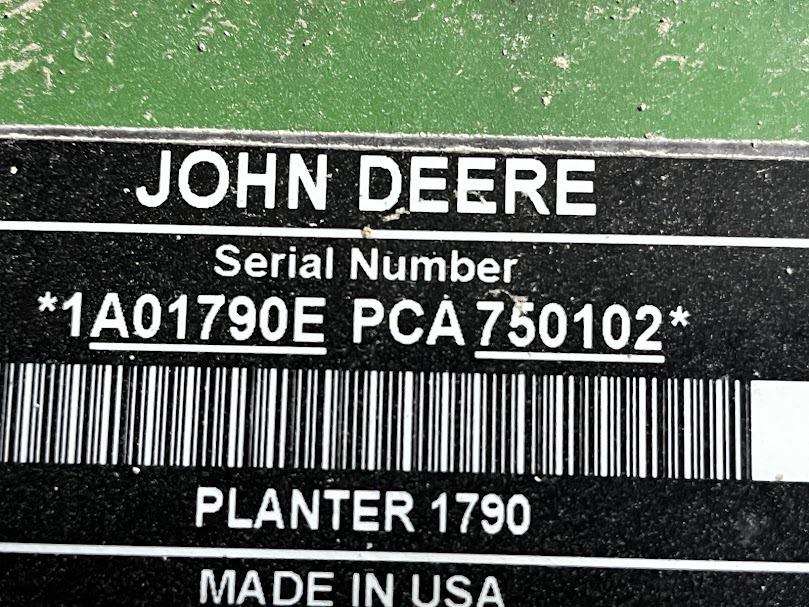 2012 John Deere 1790