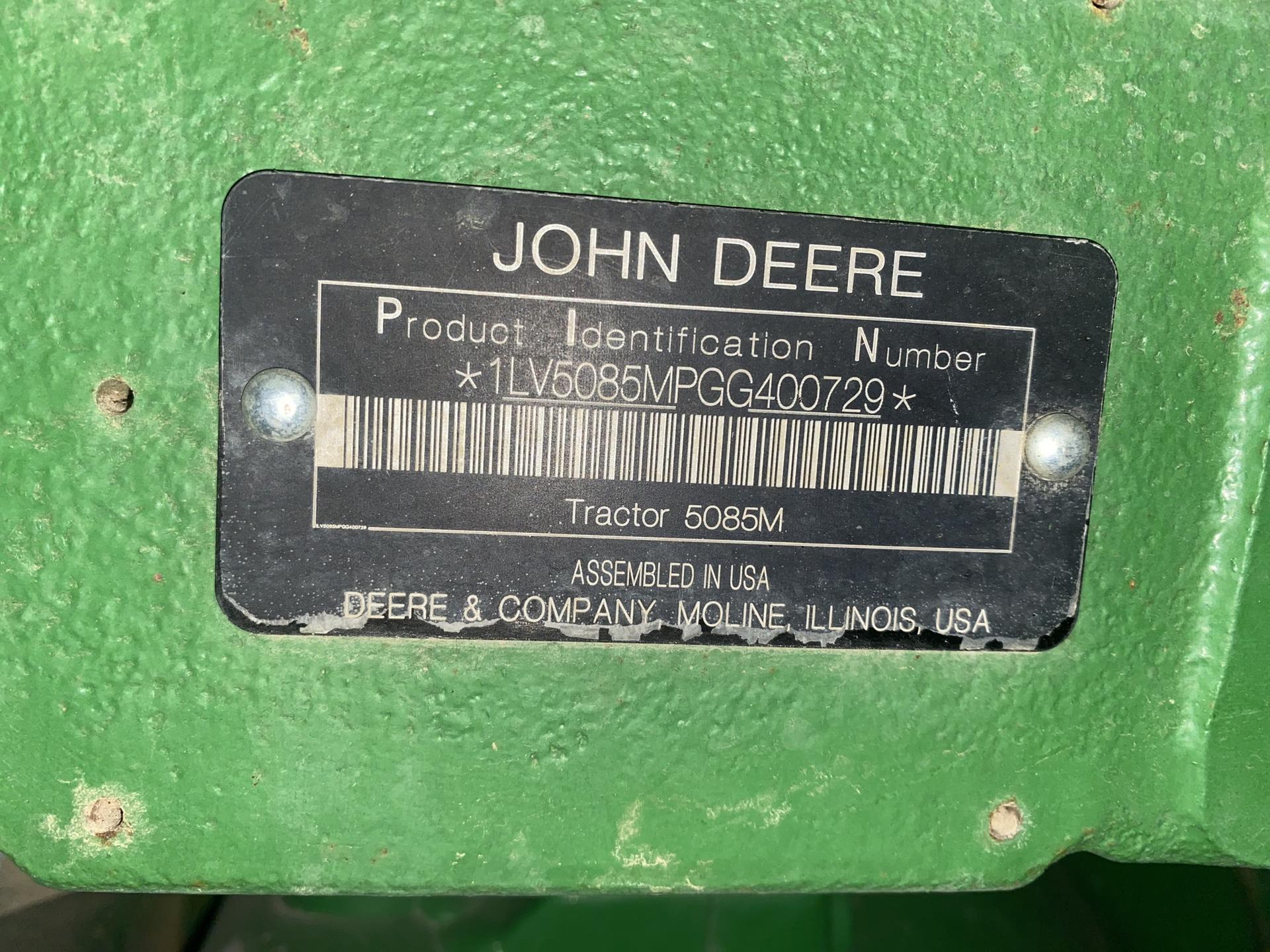 2016 John Deere 5085M