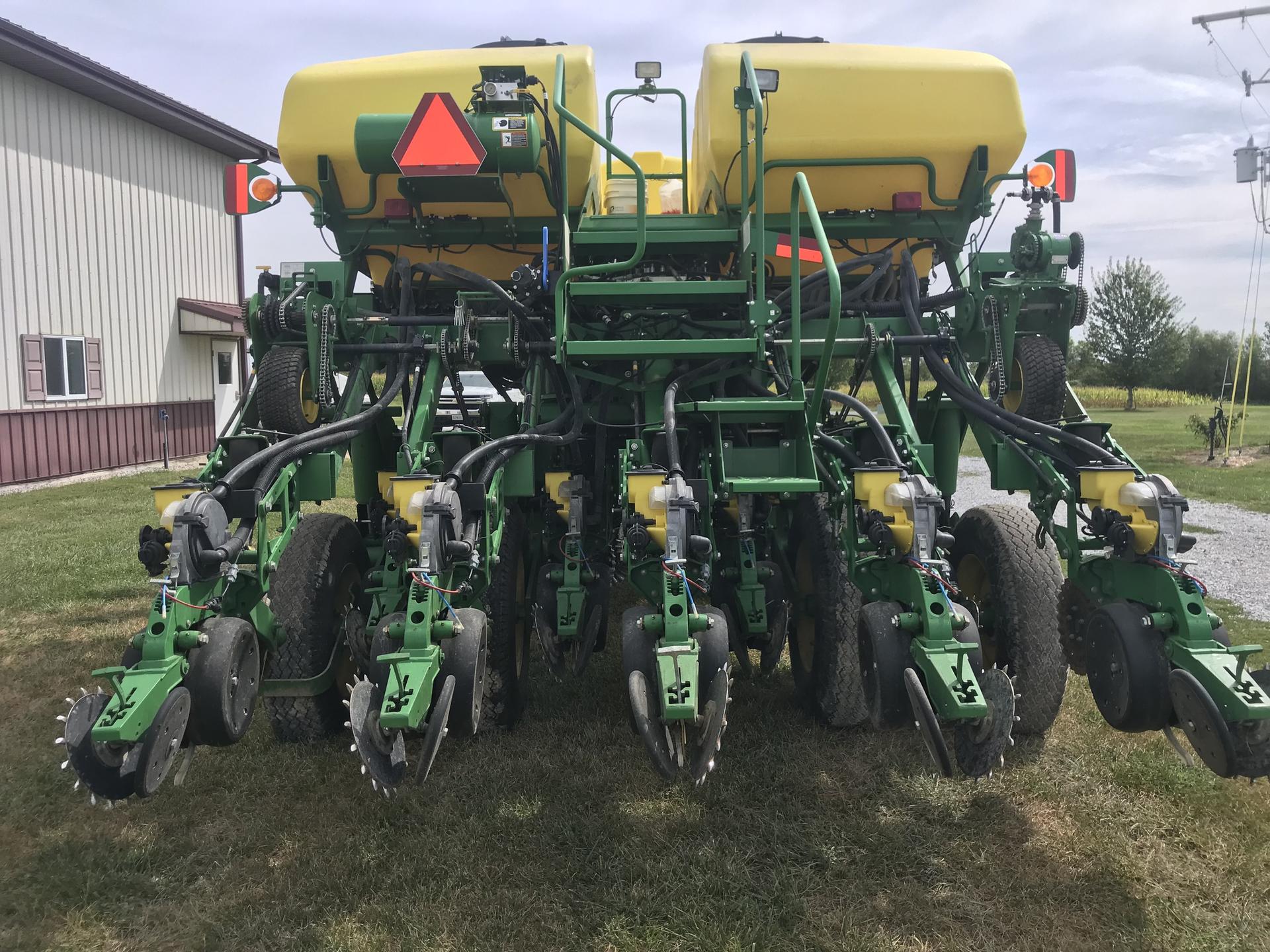 2014 John Deere 1790