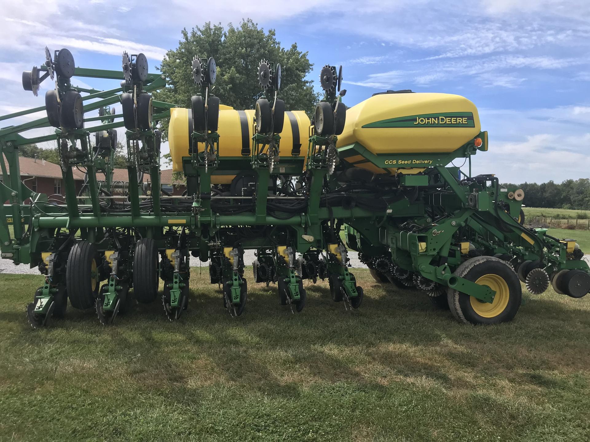 2014 John Deere 1790