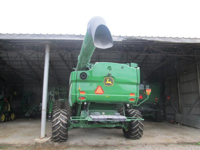 2023 John Deere S770